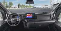 Painel da Transit tem itens atualizados, como o painel de instrumentos e a central multim&iacute;dia - Ford/Divulga&ccedil;&atilde;o Foto: Divulga&ccedil;&atilde;o / Estad&atilde;o