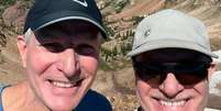 Craig Nelson (na foto &agrave; direita) morreu a ser atingido por um raio enquanto fazia uma trilha com seu irm&atilde;o Mark (na foto &agrave; esquerda) perto do cume de American Fork Twin Peaks  Foto: Reprodu&ccedil;&atilde;o/Instagram/Craig Nelson
