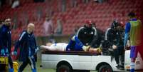 Gabriel Pec sofreu grave les&atilde;o logo em sua estreia pela Raposa &ndash;  Foto: Lucas Bubols/Cruzeiro / Jogada10