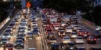 Segundo especialista, al&eacute;m de ser mais poluente, uma frota mais velha tamb&eacute;m aumentar os congestionamentos em grandes centros urbanos Foto: Taba Benedicto/Estad&atilde;o / Estad&atilde;o