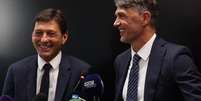 Leonardo e Maldini seriam os respons&aacute;veis por eleger novo treinador para a sele&ccedil;&atilde;o italiana, mas deixaram fun&ccedil;&atilde;o ap&oacute;s 'cancelamento' de contrata&ccedil;&atilde;o de Pirlo. Foto: Divulga&ccedil;&atilde;o/FIGC / Estad&atilde;o