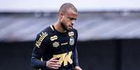 Mayke quer deixar o Santos e dar sequ&ecirc;ncia &agrave; carreira Foto: Raul Baretta / Santos FC / Jogada10