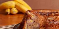 Bolo de banana fit sem farinha. Foto: Sa&uacute;deLAB