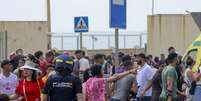 Multid&atilde;o de migrantes do Marrocos fizeram travessia para Ceuta  Foto: ANSA / Ansa - Brasil
