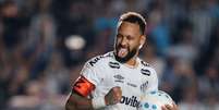 Neymar comemora gol do Santos Foto: Neymar comemora gol do Santos ( Raul Baretta/ Santos FC) / G&aacute;vea News