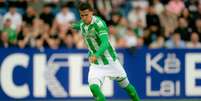 Deossa vinha jogando no ataque e se destacando na pré-temporada - Foto: Divulgação/ Real Betis / Jogada10