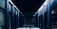 Energia eólica em data center  Foto: Paul Hanaoka (Unsplash) / Xataka