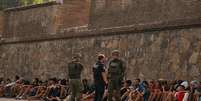 Ao menos 67 pessoas morreram na recente onda de travessias de migrantes do Marrocos para o enclave espanhol de Ceuta  Foto: JORGE GUERRERO / AFP via Getty Images / BBC News Brasil