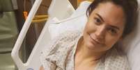 Michelle foi internada no s&aacute;bado para realizar exames e investigar um quadro de enxaqueca persistente  Foto: Reprodu&ccedil;&atilde;o/Redes sociais 