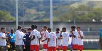 Jogadores do time sub-17 do Red Bull Bragantino. Foto: Fernando Roberto/Red Bull Bragantino / Esporte News Mundo
