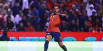 Ferran Torres durante suas f&eacute;rias ap&oacute;s a Copa do Mundo &ndash;  Foto: Manuel Velasquez/Getty Images - Legenda: Ferran Torres abre o jogo sobre o futuro e evita garantir perman&ecirc;ncia no Barcelona / Jogada10