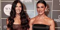 Ana e a mãe  Foto: BrazilNews / Contigo