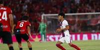 Jogadores do Mallorca comemoram um dos gols marcados na vitória no amistoso diante do PSG - Foto: Divulgação / RCD Mallorca / Jogada10
