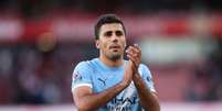 Rodri recebeu o prêmio de melhor jogador da Copa do Mundo de 2026 - Foto: Florencia Tan Jun/Getty Images / Jogada10