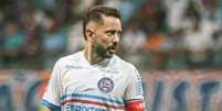 Foto: Everton Ribeiro em atua&ccedil;&atilde;o pelo Tricolor ( Tiago Caldas EC Bahia) / G&aacute;vea News