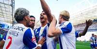 Gabri Veiga comemora o gol de p&ecirc;nalti marcado na vit&oacute;ria sobre o Alverca - Foto: Divulga&ccedil;&atilde;o / FC Porto / Jogada10