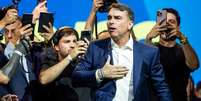 Flávio Bolsonaro iria registrar sua candidatura no TSE hoje  Foto: Taba Benedicto/Estadão / Estadão