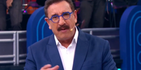 Ratinho se defende após ser alvo de denúncia por homofobia  Foto: Reprodução/SBT