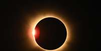 Visão da eclipse solar em Valencia, na Espanha Foto: Andrea Cremascoli / Getty Images
