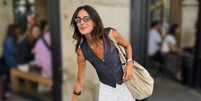 Os novos tênis da New Balance na cor 'matcha gelado' dão um toque especial aos seus looks mais básicos e sem graça para dias quentes de inverno. Foto: Reprodução/Instagram, @florecita.hsl / Purepeople