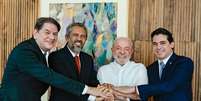 Cid Gomes, Elmano de Freitas, Luiz Inácio Lula da Silva e Júnior Mano: aliança para as eleições no Ceará  Foto: @elmanofreitas via Instagram / Estadão