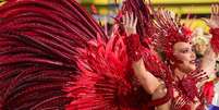 Mais de 4.900 perfumes encalhados e reuni&atilde;o sigilosa de 2h: detalhes in&eacute;ditos da sa&iacute;da inesperada de Virginia do Carnaval 2027 da Grande Rio. Foto: Brazilnews / Purepeople