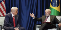 Trump e Lula articularam de fazer novo encontro após imposição de tarifaço pelos EUA  Foto: Ricardo Stuckert / PR