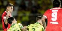 Flamengo estreia nova terceira camisa, despacha o Mirassol e cola de vez no Palmeiras&nbsp; &ndash;  Foto: Gilvan de Souza/Flamengo / Jogada10