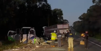 Duas crian&ccedil;as est&atilde;o entre os mortos do acidente entre &ocirc;nibus e carreta no PR  Foto: Reprodu&ccedil;&atilde;o/TV Globo