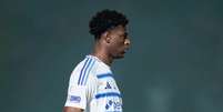 Jonathan Jesus durante duelo contra o Santos &ndash;  Foto: Jhony In&aacute;cio/Cruzeiro / Jogada10