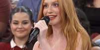 Nova Fernanda Torres? Marina Ruy Barbosa viraliza ao participar do Altas Horas: "velocidade 0.5x" Foto: Tenho Mais Discos Que Amigos!