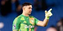 Dibu Mart&iacute;nez pode trocar o Aston Villa pelo Chelsea &ndash; Divulga&ccedil;&atilde;o / AFA  Foto: Jogada10