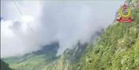 A avalanche de &aacute;gua, lama e pedras arrastou tudo pelo caminho.  Foto: Getty Images / BBC News Brasil