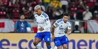 Matheus Pereira, do Cruzeiro, durante partida contra o Flamengo pela Libertadores. Foto: Celso Pupo/Alamy Live News