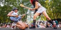 Nova Twins ao vivo em 2025 (Foto: Anne  Foto: Marie Forker / Redferns via Getty) / Rolling Stone Brasil