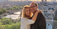 Augusto Cury e a esposa Suleima Cury em Paris  Foto: Reprodu&ccedil;&atilde;o/Instagram