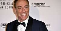 Jean-Claude Van Damme, hoje aos 65 anos: 'Voc&ecirc; precisa consumir &ocirc;mega-3. N&atilde;o precisa ser peixe; voc&ecirc; pode obt&ecirc;-lo atrav&eacute;s de &oacute;leos vegetais ou de peixe. Mas o &ocirc;mega &eacute; importante'.  Foto: Getty Images / Purepeople