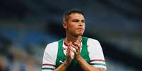 Aos 41 anos, Thiago Silva comanda a defesa do Fluminense –  Foto: Lucas Merçon/Fluminense FC / Jogada10