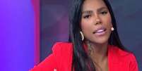 Carol Lekker fora do 'Fofocalizando', do SBT. Ex-'A Fazenda' deixa programa um mês após Sonia Abrão defender sua demissão; saída envolve questão de salário. Aos detalhes!.  Foto: Reprodução/SBT / Purepeople