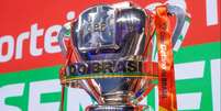 Ta&ccedil;a Copa do Brasil  Foto: Nelson Terme /CBF