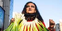Maria Galindo &eacute; artista, feminista e l&iacute;der do grupo Mulheres Criando  Foto: Gentileza de Maria Galindo/Arquivo Mulheres Criando / BBC News Brasil