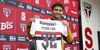 Pedro Lima chegou ao S&atilde;o Paulo por empr&eacute;stimo do Wolverhampton &ndash;  Foto: Rubens Chiri/S&atilde;o Paulo FC / Jogada10