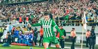 Experiente meio-campista adotou a número 23 –  Foto: Divulgação/Atlético Nacional / Jogada10