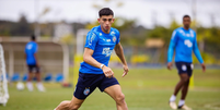 Mateo Sanabria voltou a treinar normalmente e ser&aacute; op&ccedil;&atilde;o do Bahia para o duelo contra o Athletico-PR. Foto: Esporte News Mundo