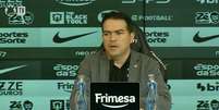 Marcelo Paz banca Fernando Diniz ap&oacute;s derrota pelo sexto jogo consecutivo no Brasileir&atilde;o.  Foto: Reprodu&ccedil;&atilde;o/Corinthians TV / Estad&atilde;o