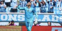 Weverton foi o destaque do Grêmio no empate com o Palmeiras - Foto: Lucas Uebel / Grêmio FBPA / Jogada10