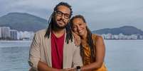 Bela (Sheron Menezzes) e Lucas (Amaury lorenzo), na novela 'Por Voc&ecirc;', compartilham valores ligados &agrave; educa&ccedil;&atilde;o e conseguem trocar ideias, inclusive quando o assunto envolve os filhos de Juli (Lucy Ramos), que Bela est&aacute; criando. Foto: Divulga&ccedil;&atilde;o/TV Globo / Purepeople