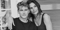 Cindy Crawford e o filho, Presley Gerber  Foto: Reprodu&ccedil;&atilde;o | Instagram