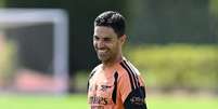 Mikel Arteta comanda treinamento do Arsenal - Foto: Divulgação / Arsenal / Jogada10