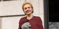 Cinco saias midi inspiradas em Carolina Herrera para você estar no seu melhor na Primavera 2026; elas podem ser combinadas com botas, sapatos de salto alto ou sandálias. Foto: Getty Images / Purepeople